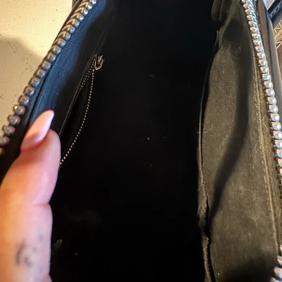 Givenchy Black Leather Antigona medium - Picture 7 of 7